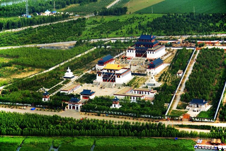 Пейзажный район озера «Чаганьху» в провинции Цзилинь