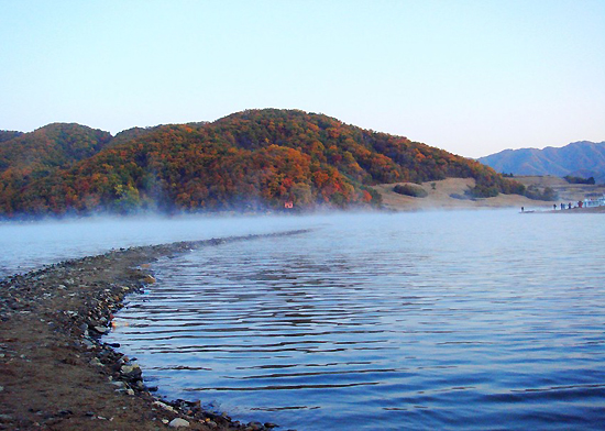 Songhua Lake, one of the 'top 10 attractions in Jilin, China' by China.org.cn.
